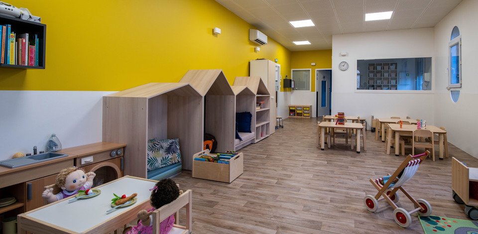 Crèche Bordeaux Lilorev people&baby espace jeux enfants jeux en bois éveil 