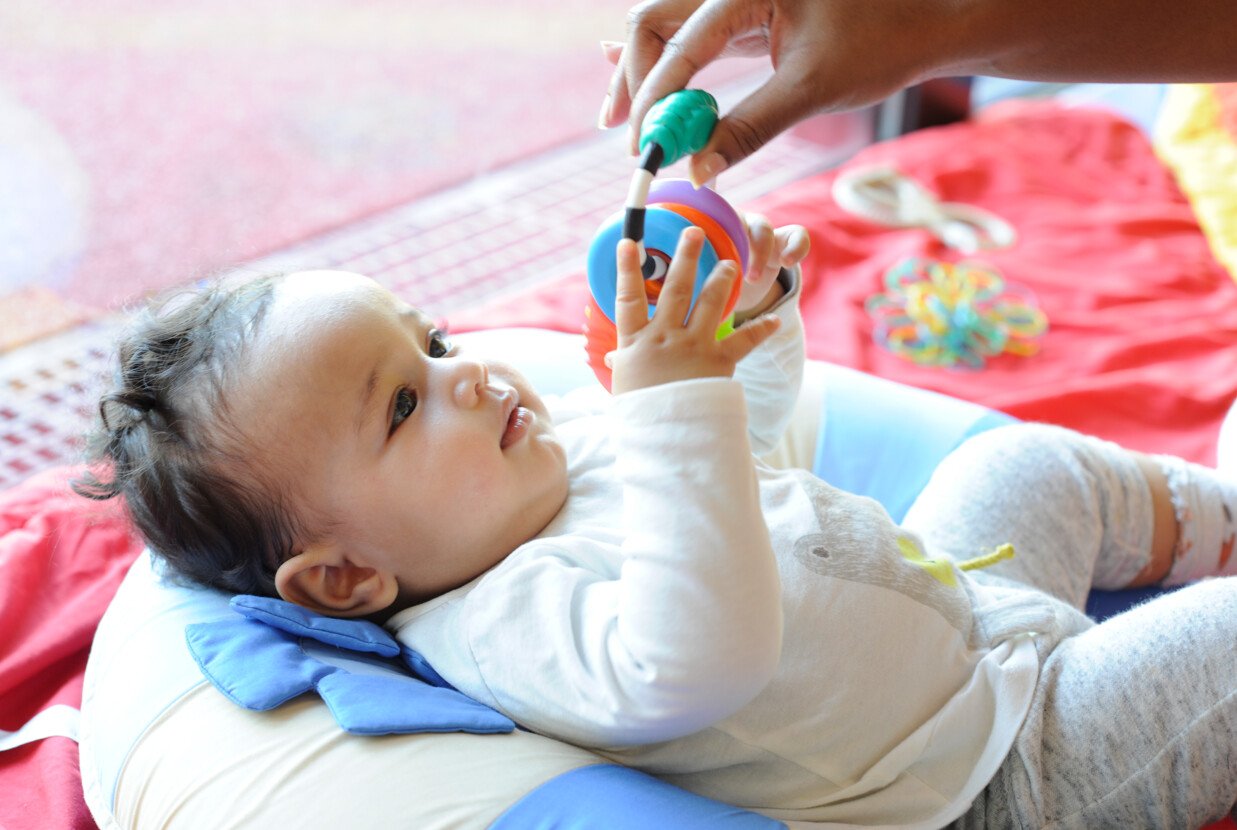 Réussir la période d'adaptation de votre enfant en crèche