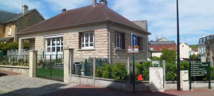 Crèche, Les P'tits Petons, Maule, 78580