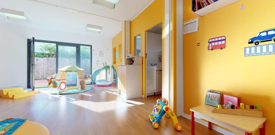 Crèche Harfleur Les Voiles people&baby espace de vie jeux enfants trotteur éveil pédagogie motricité