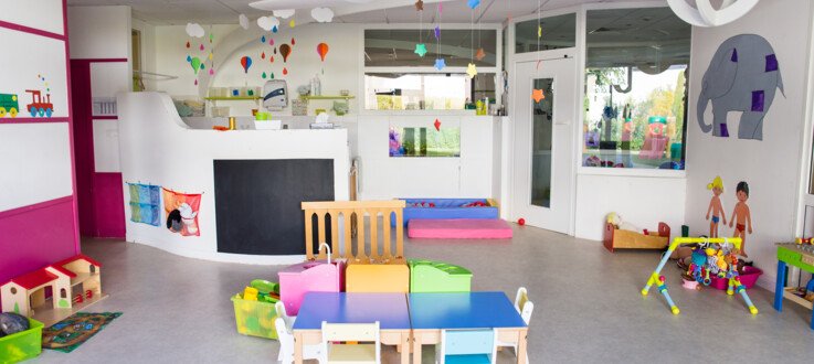 Crèche, Fraise, Sophia-Antipolis (Biot), 06410