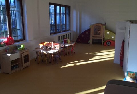 Crèche, Nurses & Rires Puteaux, Puteaux, 92800