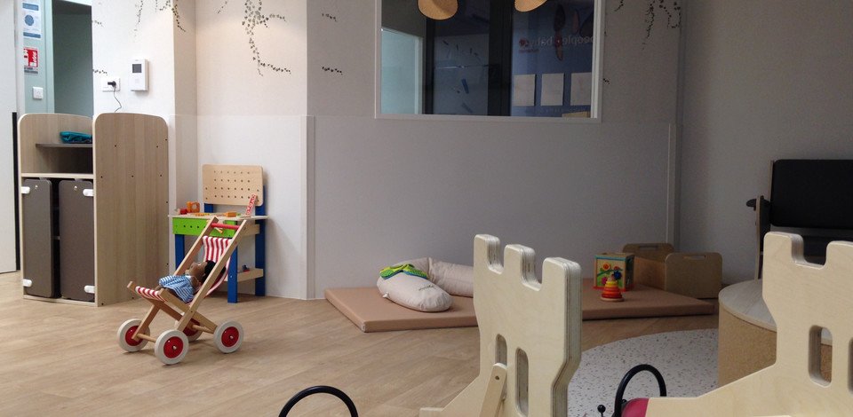 Crèche Lille Merveilles people&baby espace de vie jeux en bois enfants bébés