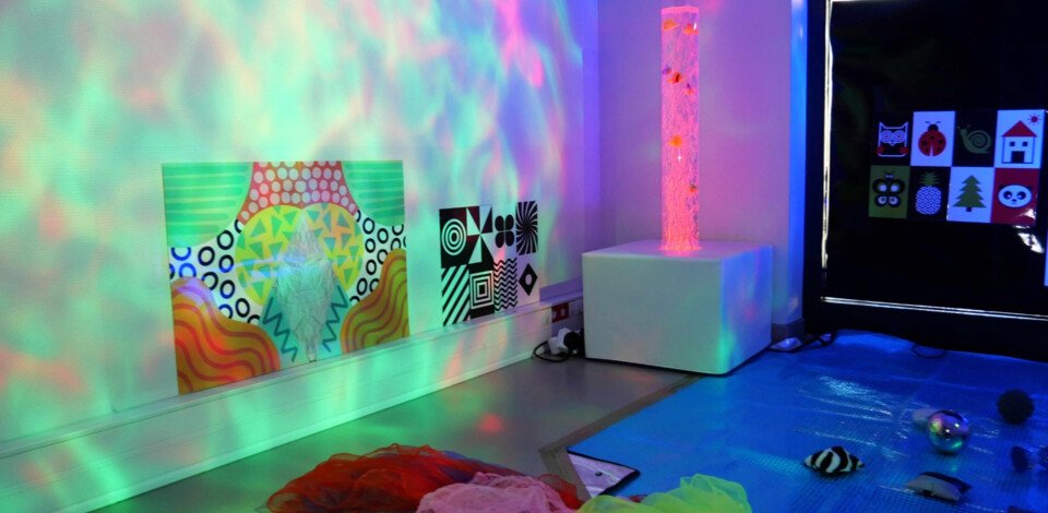 Crèche Mulhouse Les nénuphars people&baby projet pédagogique activité sons et lumières