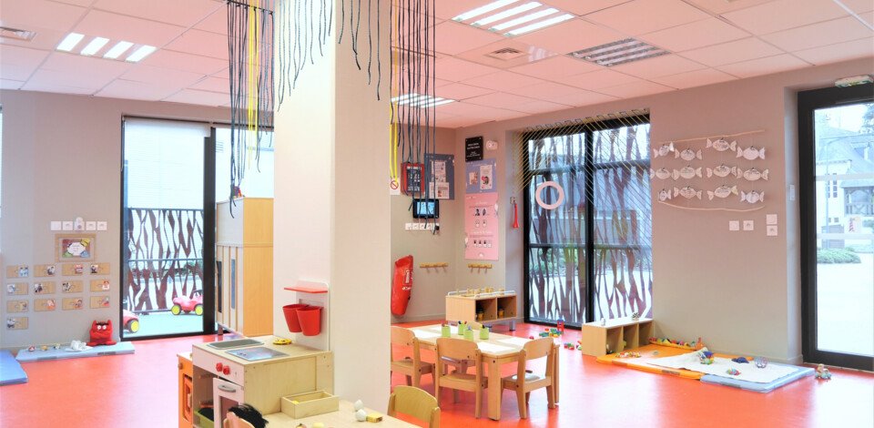 Crèche Cesson-Sévigné Les P'tits coeurs people&baby espace de vie jeux enfants éveil pédagogie