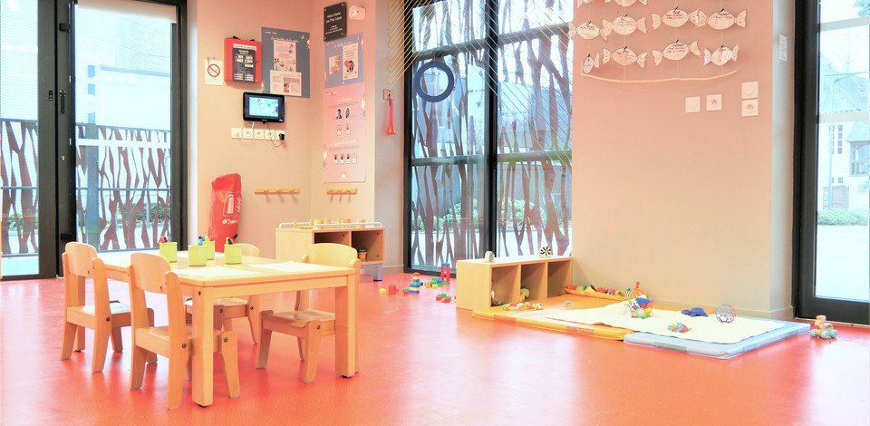 Crèche Cesson-Sévigné Les P'tits coeurs people&baby espace de vie jeux enfants livres enfants