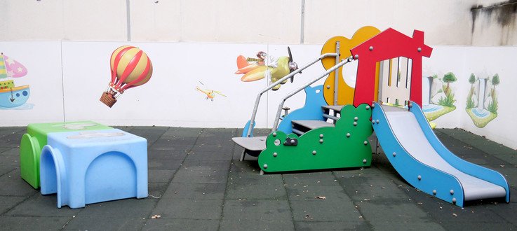 Crèche, Les bébés-explorateurs, Neuilly-sur-Seine, 92200