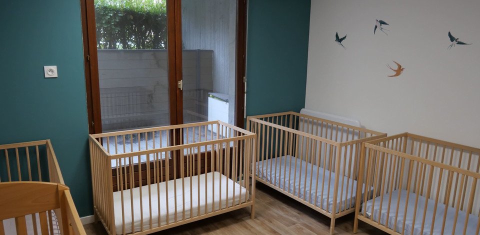 Crèche Grenoble Bébédou people&baby dortoir bébé espace de sommeil 