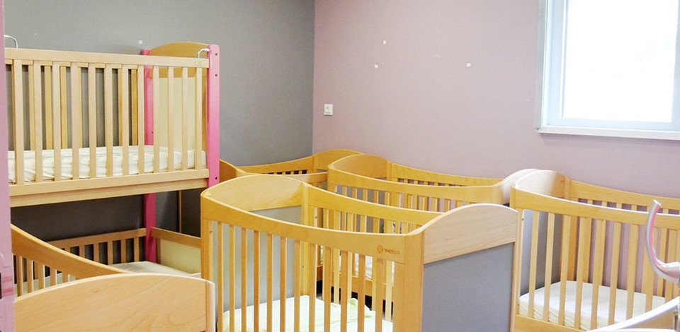 Crèche Rebreuve-Ranchicourt La cabane des loustics people&baby dortoirs bébés espace de sommeil