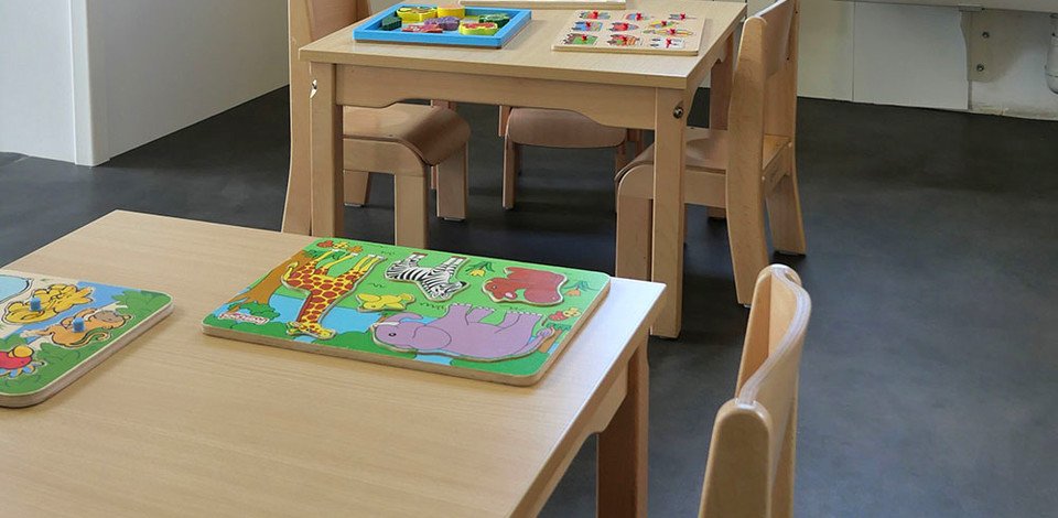 Crèche Rouvroy Pomme people&baby jeux en bois jeux enfants puzzle éveil pédagogie 