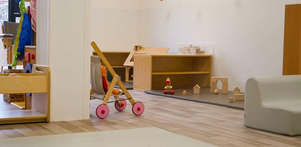 Crèche Marseille Les gabians people&baby espace de vie jeux bois jeux enfants éveil