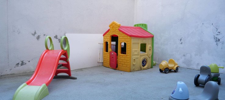 Crèche, Chat Perché, Lyon, 69003