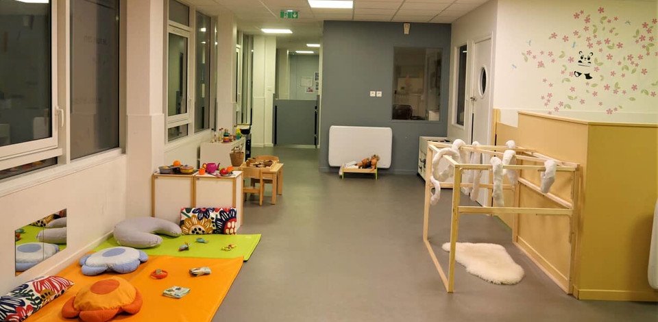 Crèche Arcueil Pandas people&baby espace de vie tapis d'éveil jeux enfants 