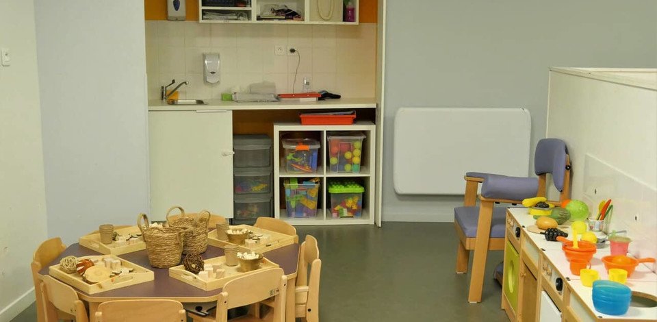 Crèche Arcueil Koalas people&baby espace de vie activités pédagogiques enfants jeux enfants éveil