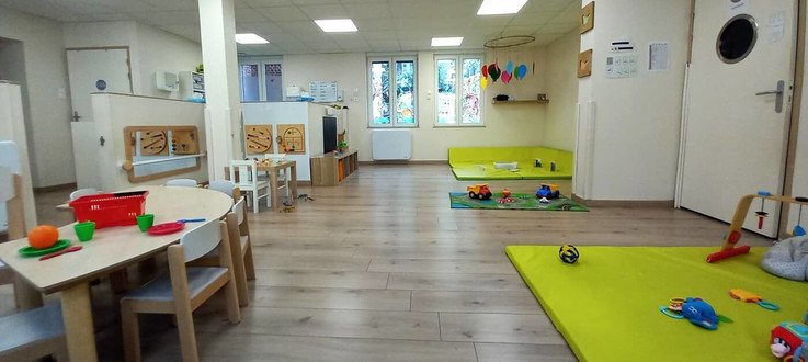 Crèche, Les petites chenilles - rue du Gouvernement, Saint-Quentin, 02100