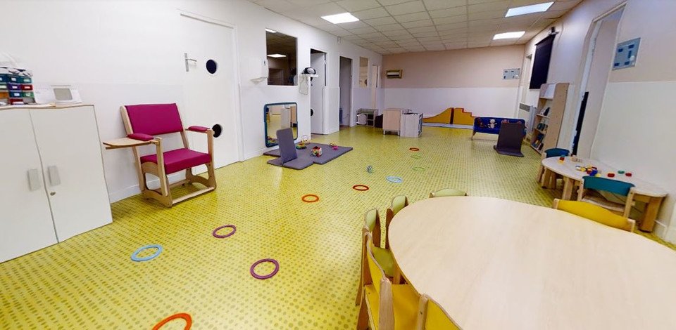 Crèche Lomme Les sucres d'orge people&baby salle de vie enfants bébés