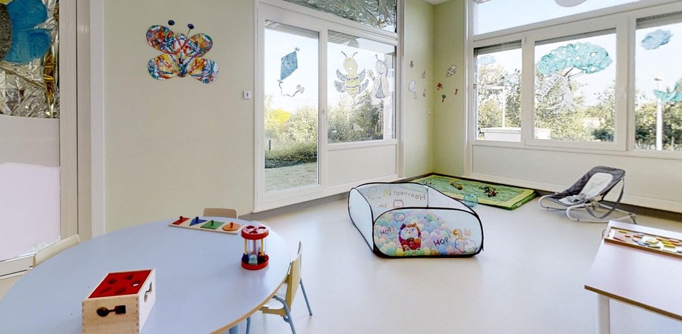 Crèche Arras Lueur Astrale people&baby espace de vie tapis d'éveil bébé jeux enfants