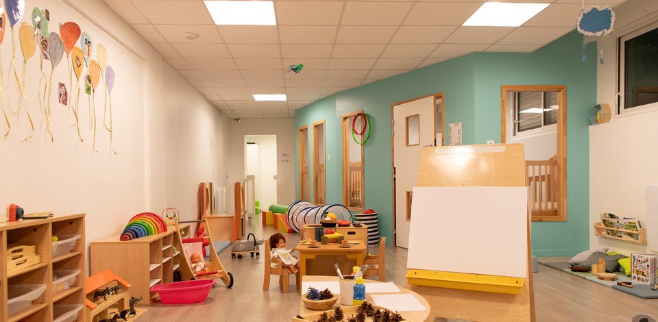 Crèche Boulogne Billancourt Safran people&baby espace de vie pédagogie enfants jeux