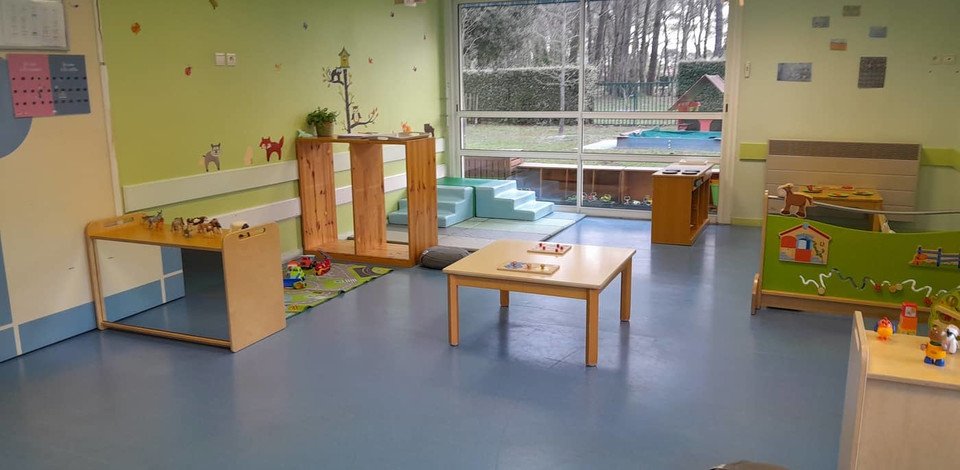 Crèche Gujan Mestras Les clapotis people&baby jeux en bois enfants motricité