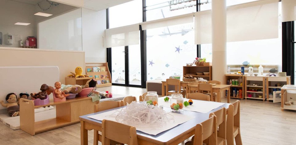 Crèche Le Havre Calypso people&baby espace de vie jeux en bois bébé motricité