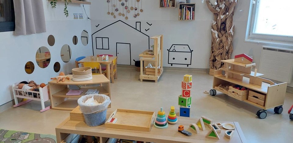 Crèche Villeurbanne Happy Baby people&baby jeux en bois enfants bébé éveil