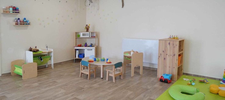 Crèche, Les petites chenilles rue Alfred de Musset, Saint-Quentin, 02100