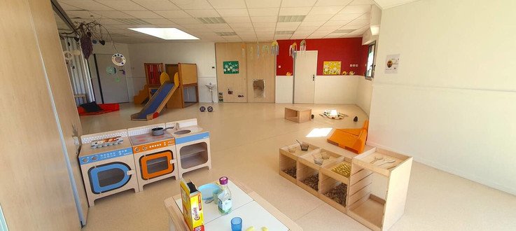 Crèche, Les loustics de Célia, Bédée, 35137