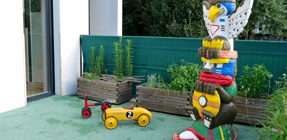 Crèche Bordeaux Graines de malice people&baby espace extérieur jeux enfants
