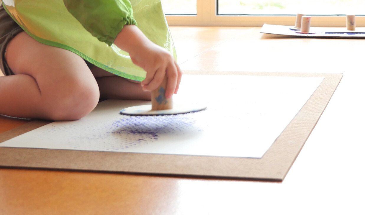 Peinture aux tampons - DIY enfant 